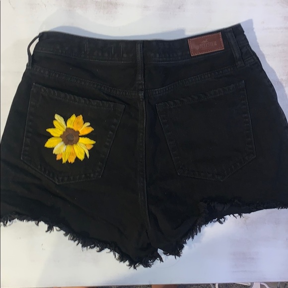 High-Waisted Custom Denim Short - Picture 2 of 3